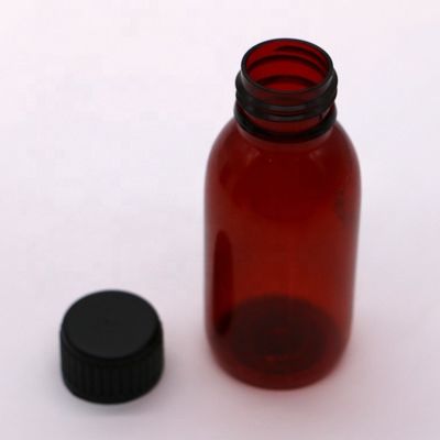 100 ml di medicinale per via orale liquido in bottiglia di plastica con coppa di misura inclusa