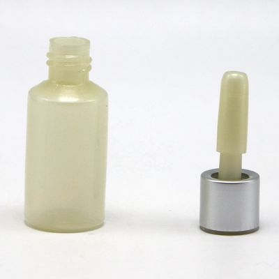 Materiale di base Bottiglia per gocciolante PET da 8 ml con tappo per gocciolante personalizzato e finitura fredda